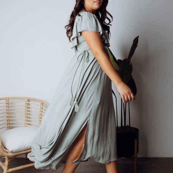 Baltic Born Small Sage Green Jennifer Deep V Maxi Dress - Picture 2 of 4